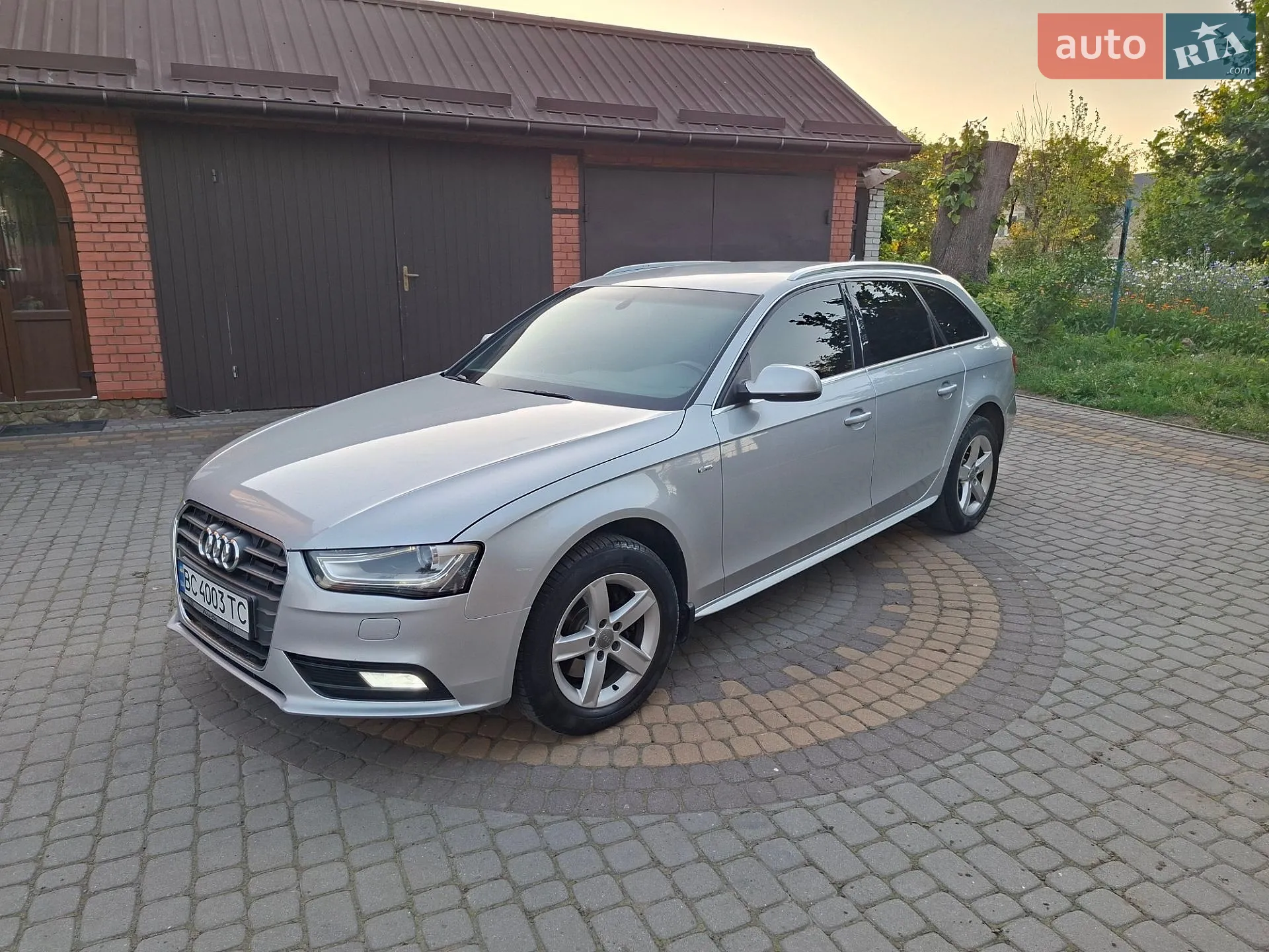 2013 Audi A4 - мініатюра 12
