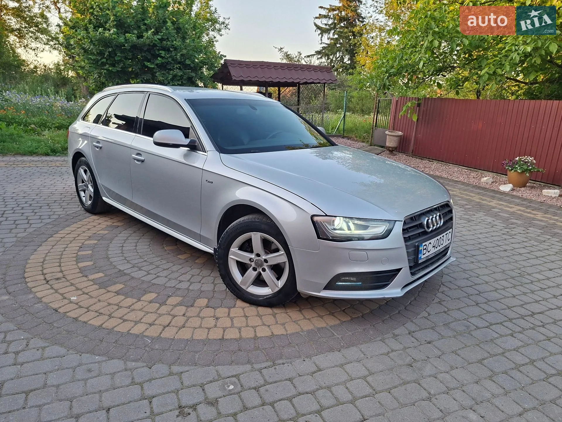 2013 Audi A4 - мініатюра 11