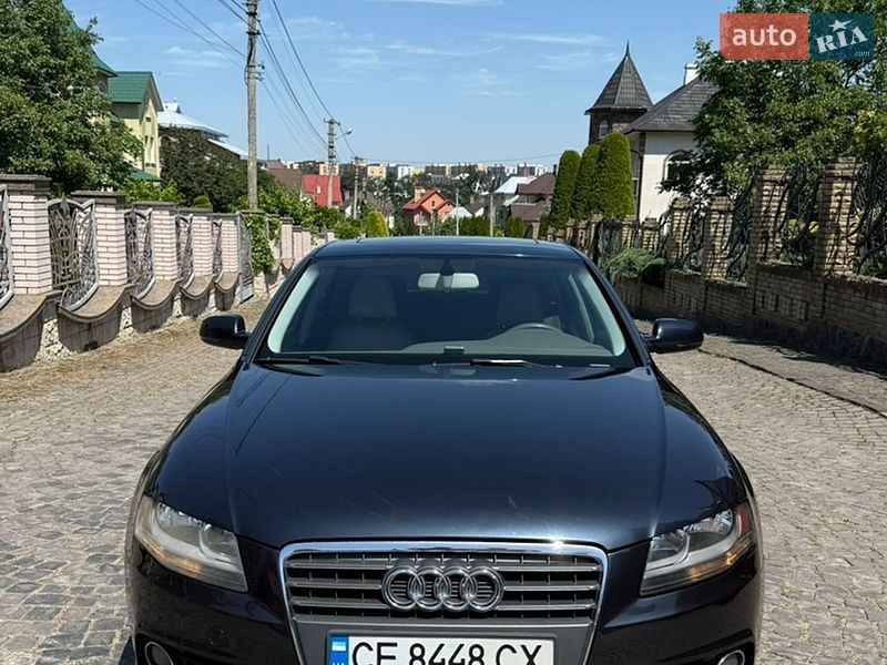 Седан Audi A4 2011 в Черновцах