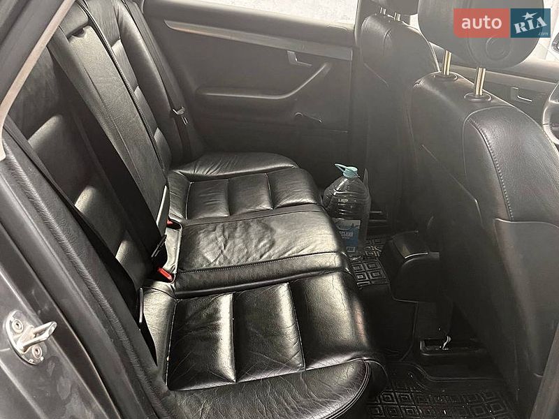 Універсал Audi A4 2002 в Луцьку