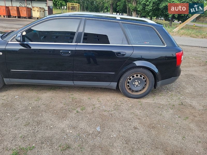 Універсал Audi A4 2002 в Зміїві