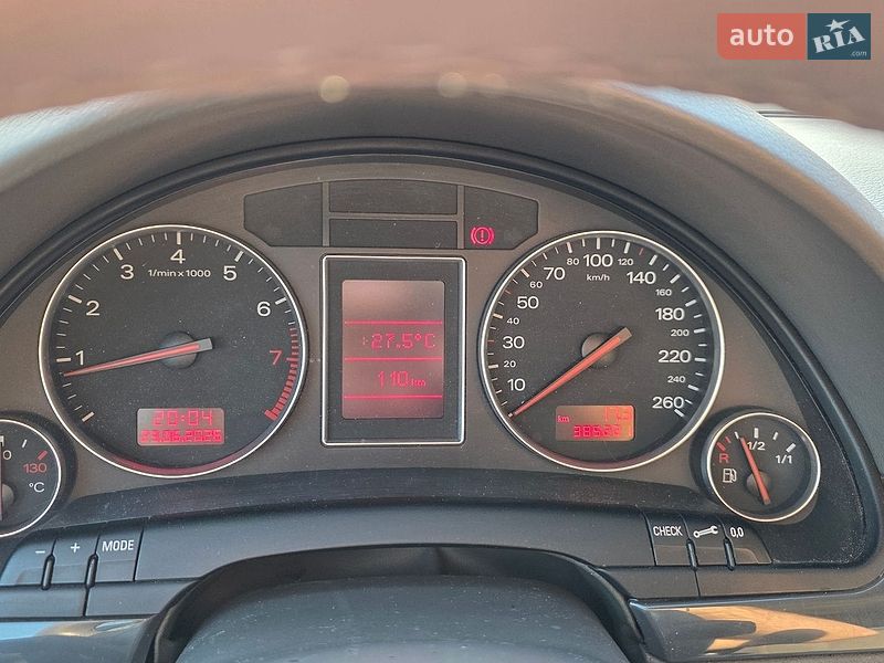 Седан Audi A4 2001 в Чернигове