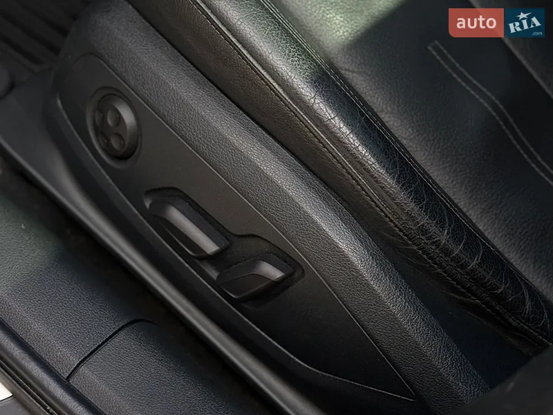 Audi A4 2016 VIN WAUENAF44HN034266 фото оголошення 14 з 70