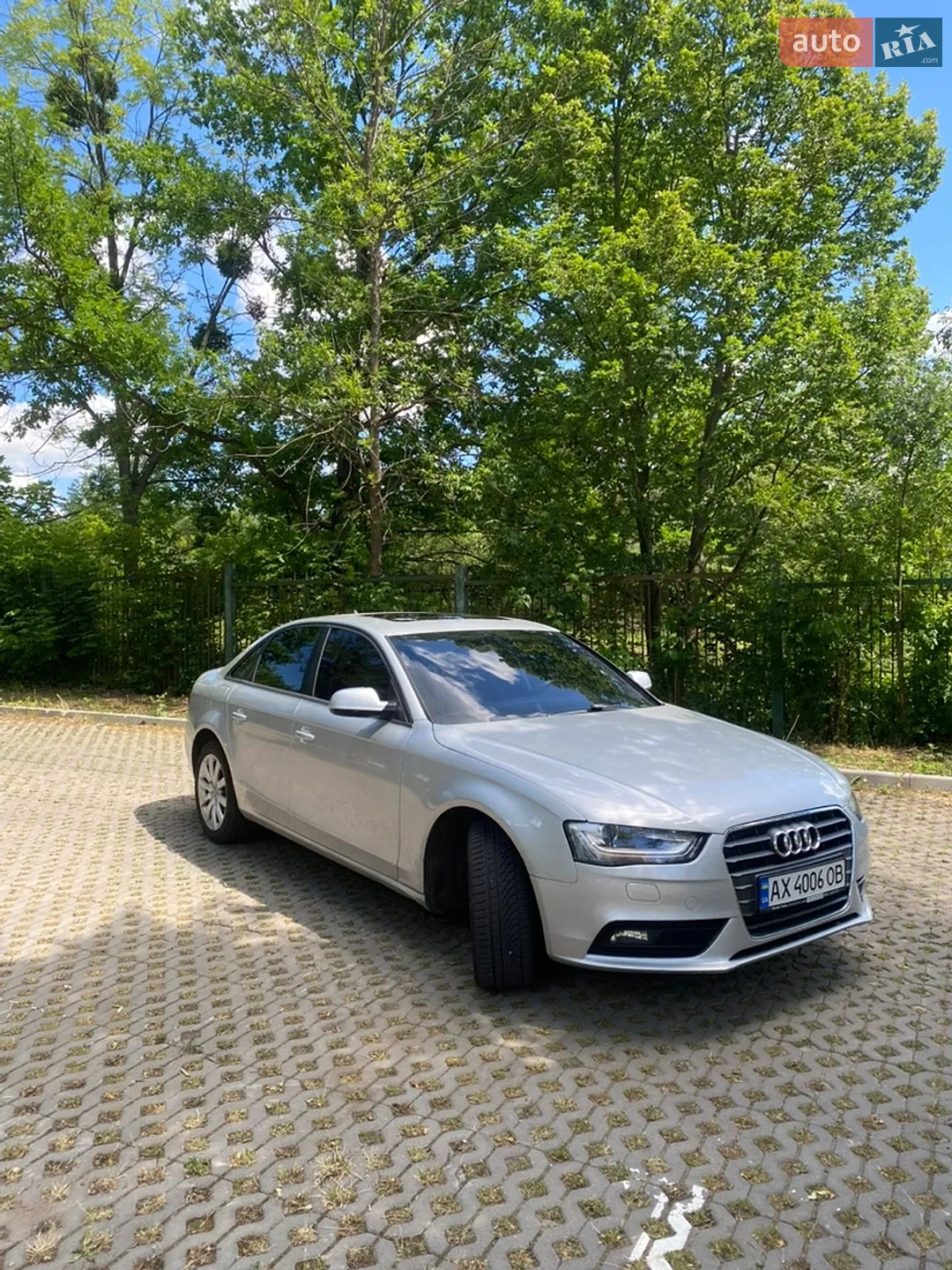 Audi A4 2012 VIN WAUBFAFL0CA023806 фото оголошення 4 з 14