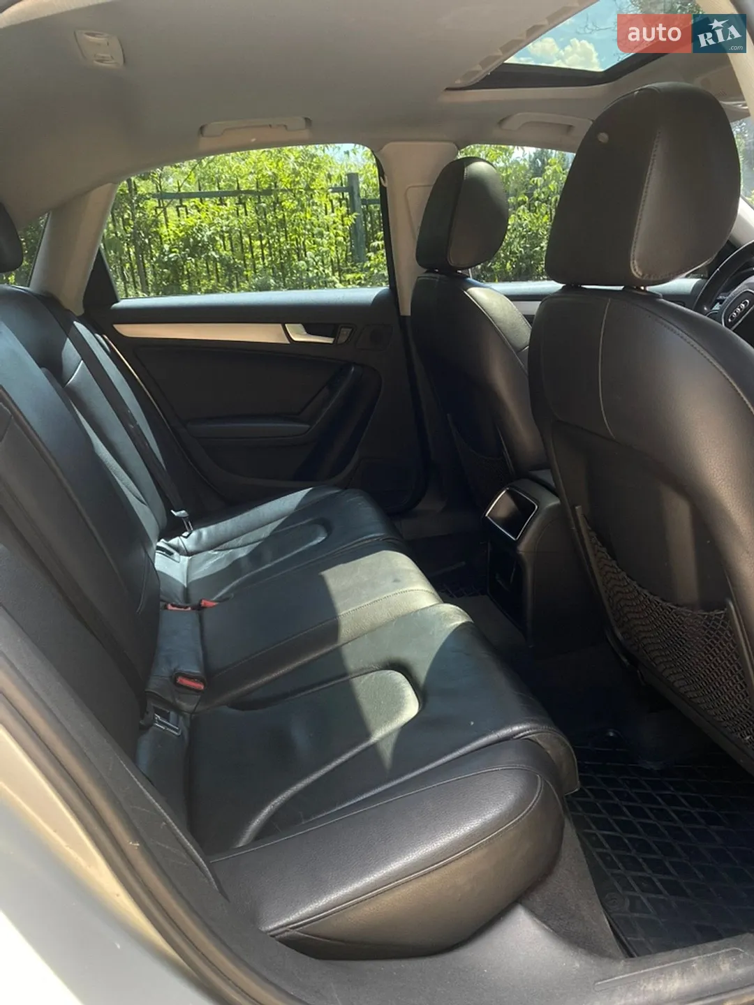 Audi A4 2012 VIN WAUBFAFL0CA023806 фото оголошення 11 з 14