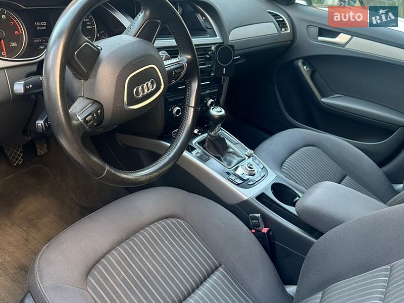Универсал Audi A4 2012 в Крюковщине