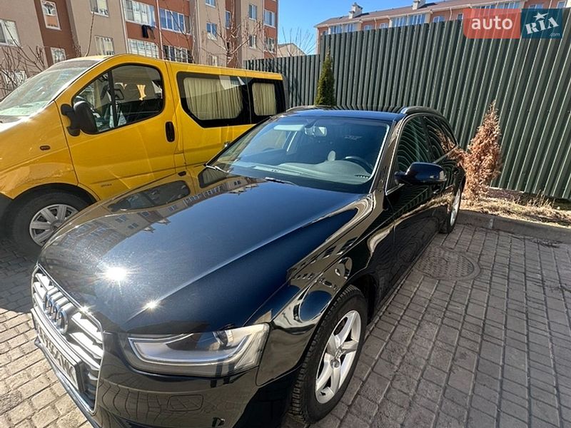 Универсал Audi A4 2012 в Крюковщине