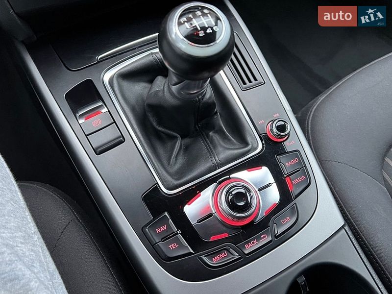 Универсал Audi A4 2012 в Крюковщине