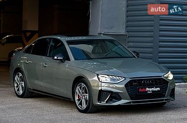 Седан Audi A4 2022 в Харькове
