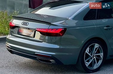 Седан Audi A4 2022 в Харькове