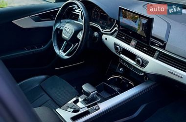 Седан Audi A4 2022 в Харькове