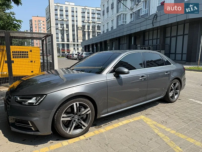 Audi A4 2017