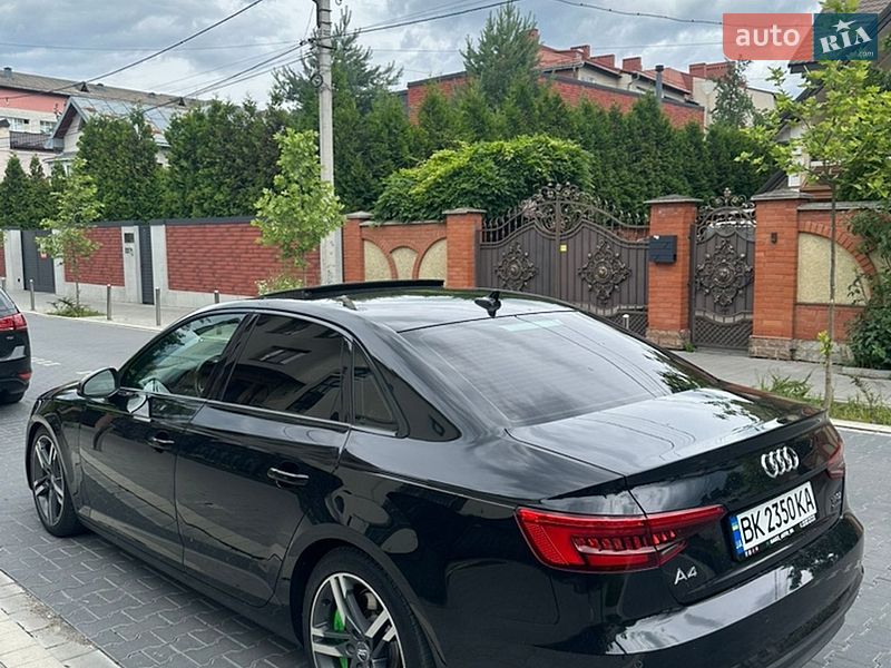 Седан Audi A4 2016 в Ивано-Франковске