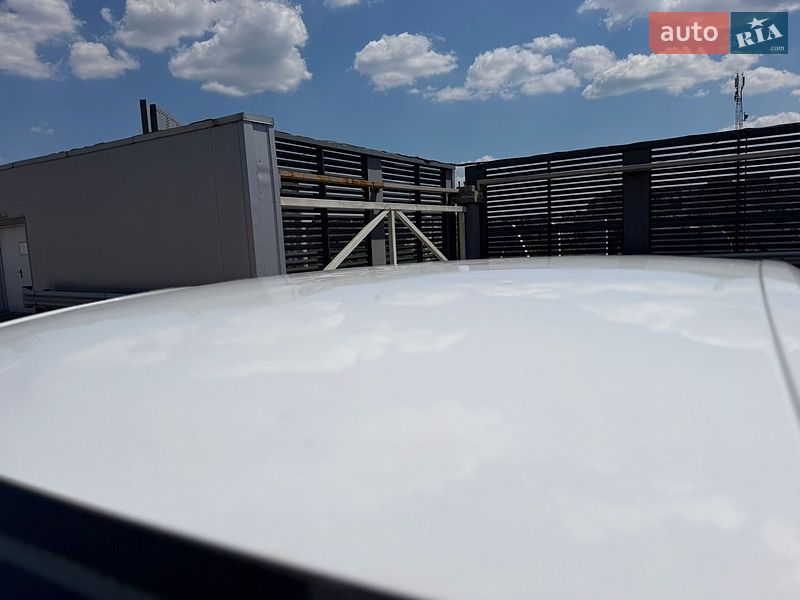 Седан Audi A4 2016 в Киеве