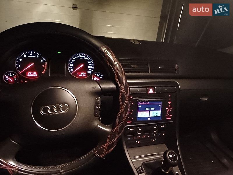 Універсал Audi A4 2002 в Сумах