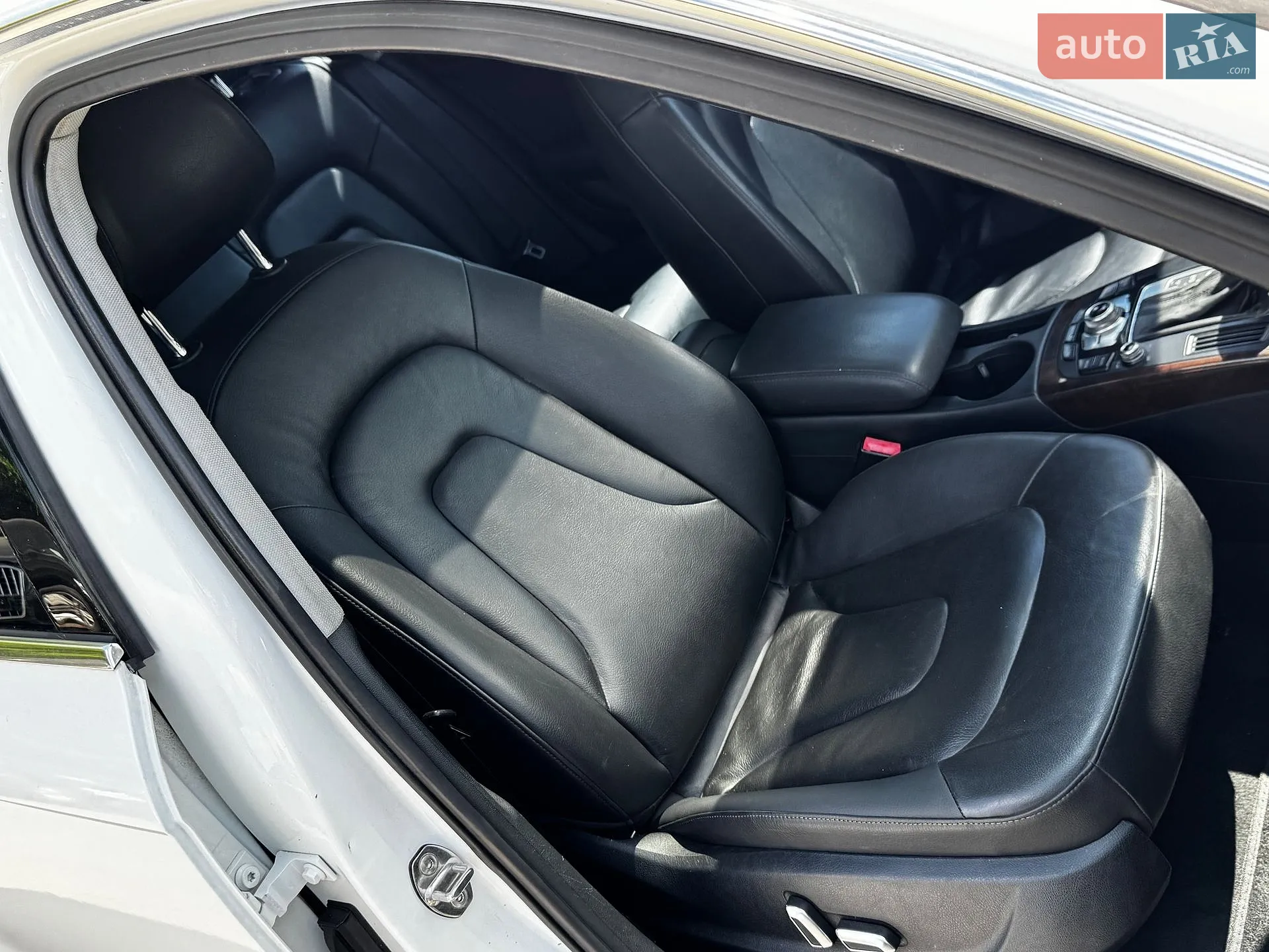 2014 Audi A4 - мініатюра 16