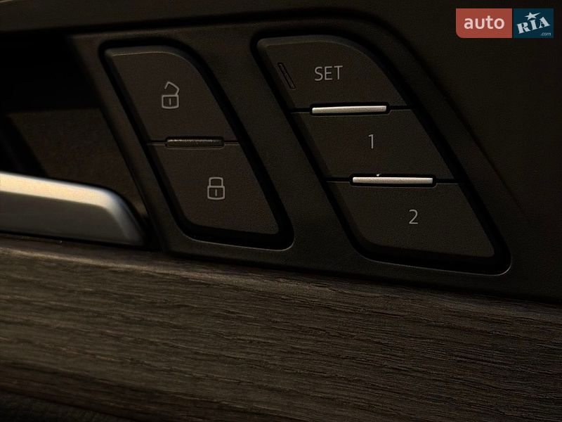 Седан Audi A4 2019 в Куликовке