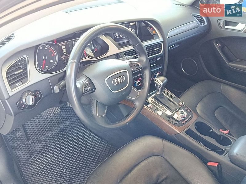 Седан Audi A4 2014 в Броварах