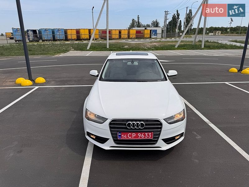 Седан Audi A4 2014 в Буче