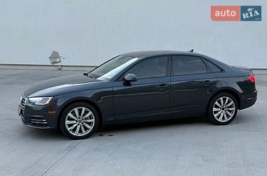 Седан Audi A4 2017 в Луцьку