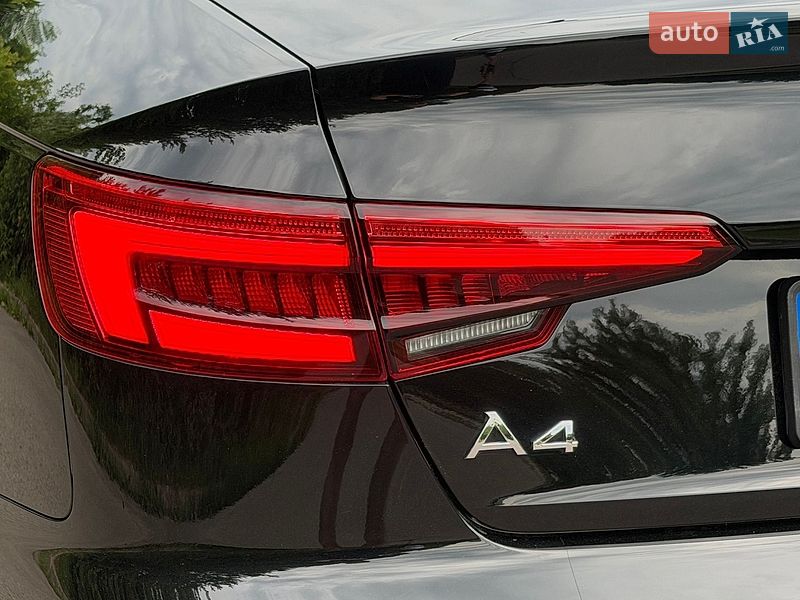 Седан Audi A4 2016 в Рівному