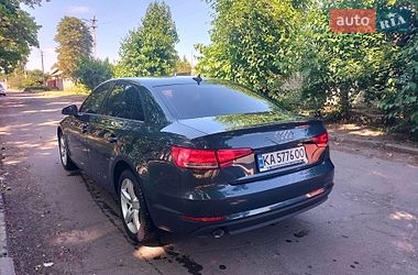 Седан Audi A4 2018 в Александрие