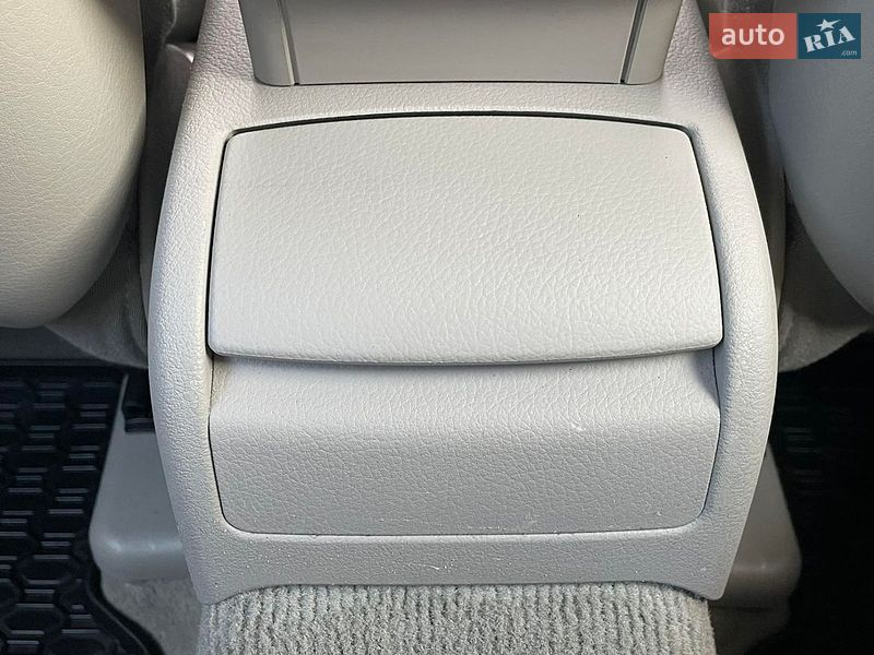 Универсал Audi A4 2008 в Хороле