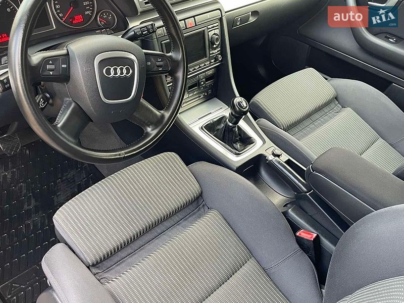 Універсал Audi A4 2005 в Хоролі