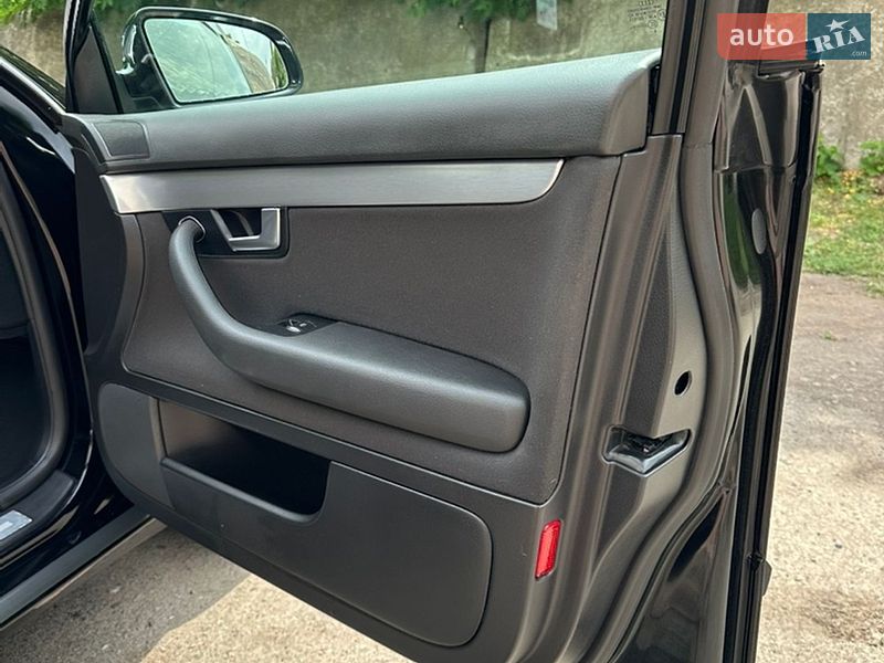 Седан Audi A4 2007 в Хоролі