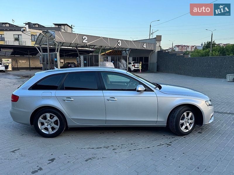 Универсал Audi A4 2010 в Тернополе