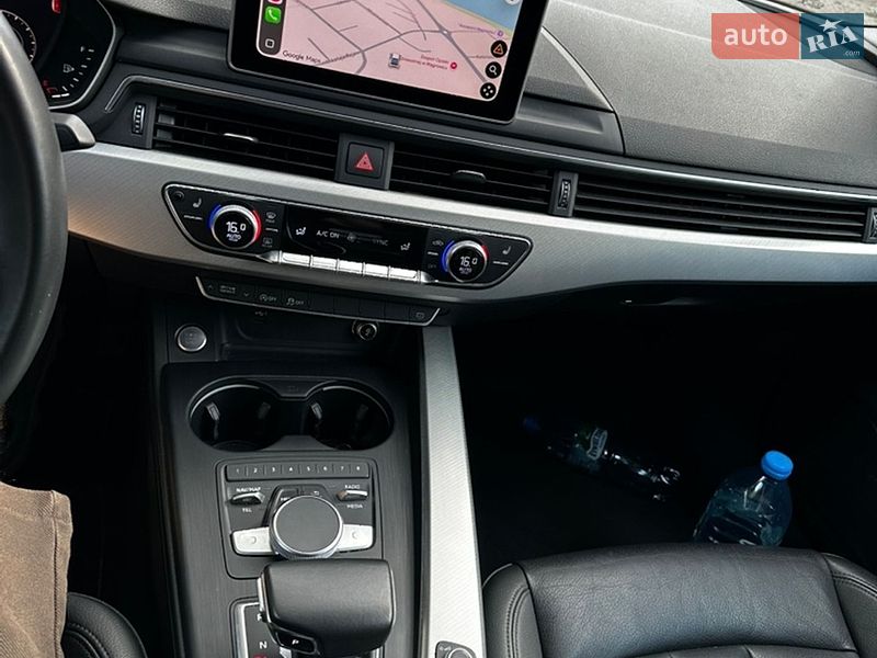 Седан Audi A4 2018 в Киеве