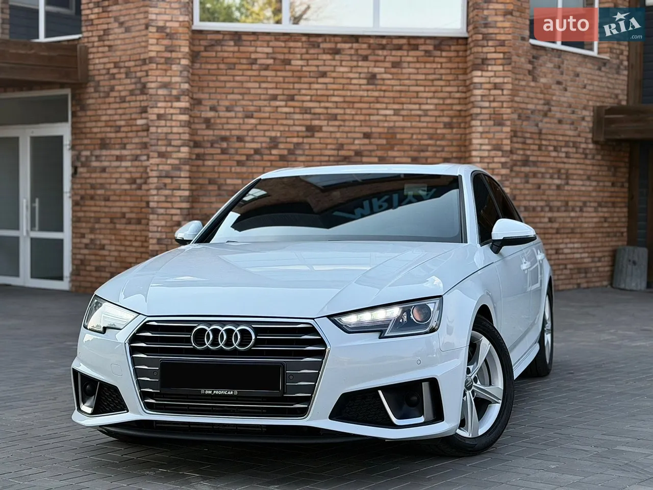 2017 Audi A4 - мініатюра 30