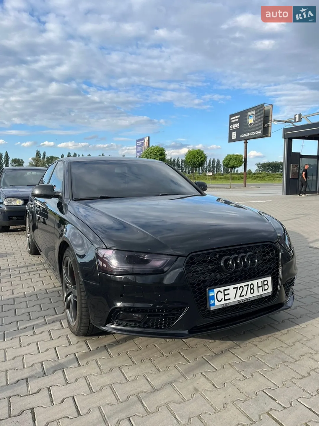 2012 Audi A4 - мініатюра 2