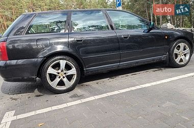 Универсал Audi A4 1998 в Маневичах