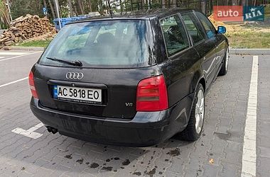 Универсал Audi A4 1998 в Маневичах