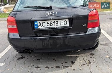 Универсал Audi A4 1998 в Маневичах