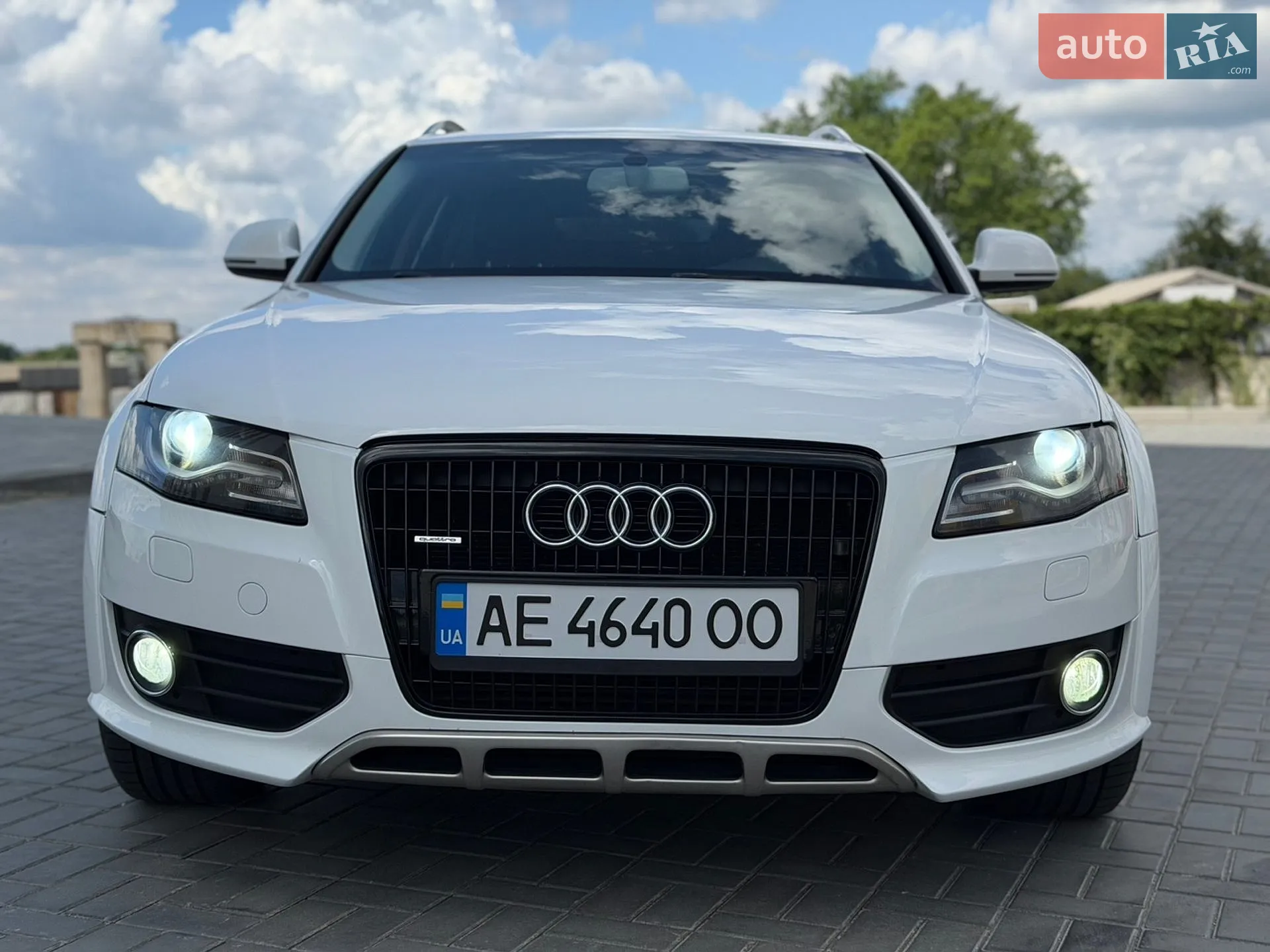 Audi A4 2010 VIN WAUZZZ8K4AA111554 фото оголошення 2 з 37