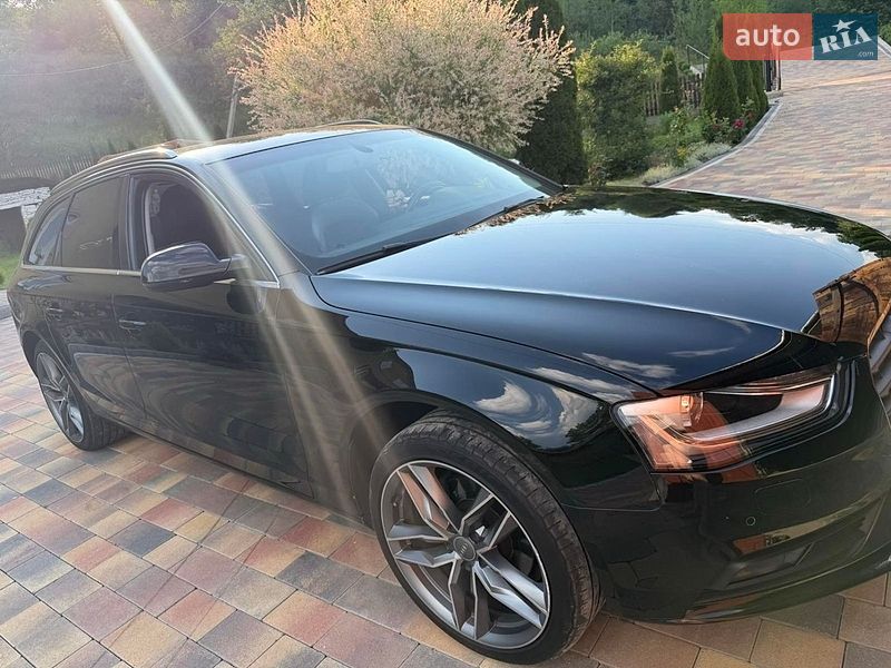 Універсал Audi A4 2015 в Дрогобичі