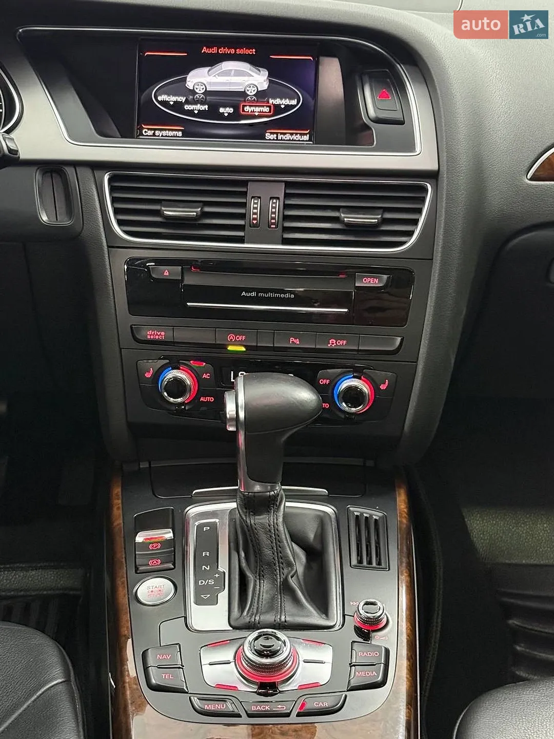 2012 Audi A4 - мініатюра 31