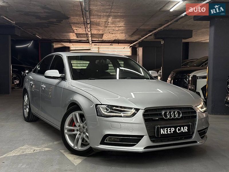Седан Audi A4 2012 в Одесі