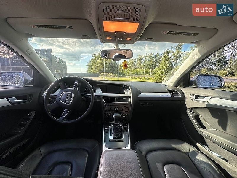 Седан Audi A4 2010 в Кагарлыке