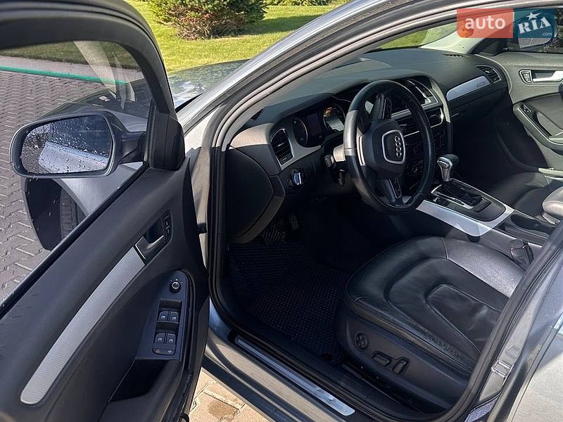 Седан Audi A4 2010 в Кагарлыке