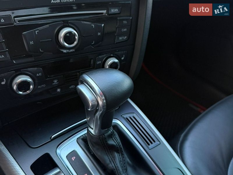 Седан Audi A4 2015 в Києві фото 18 Седан Audi A4 2015 в Києві