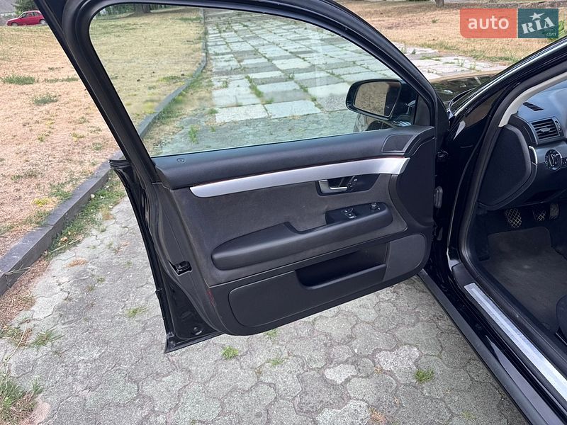 Седан Audi A4 2006 в Дубно
