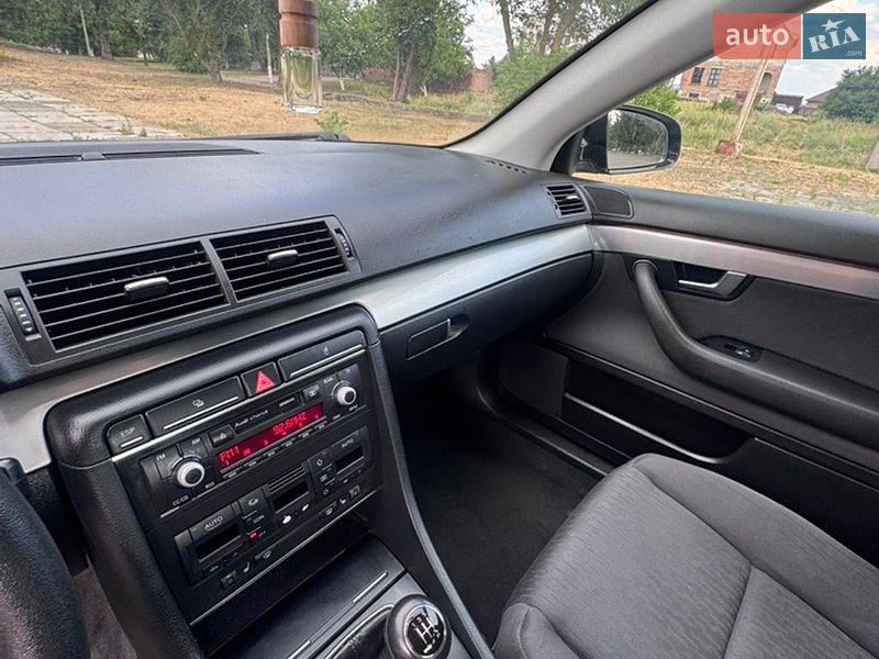 Седан Audi A4 2006 в Дубні фото 26 Седан Audi A4 2006 в Дубні