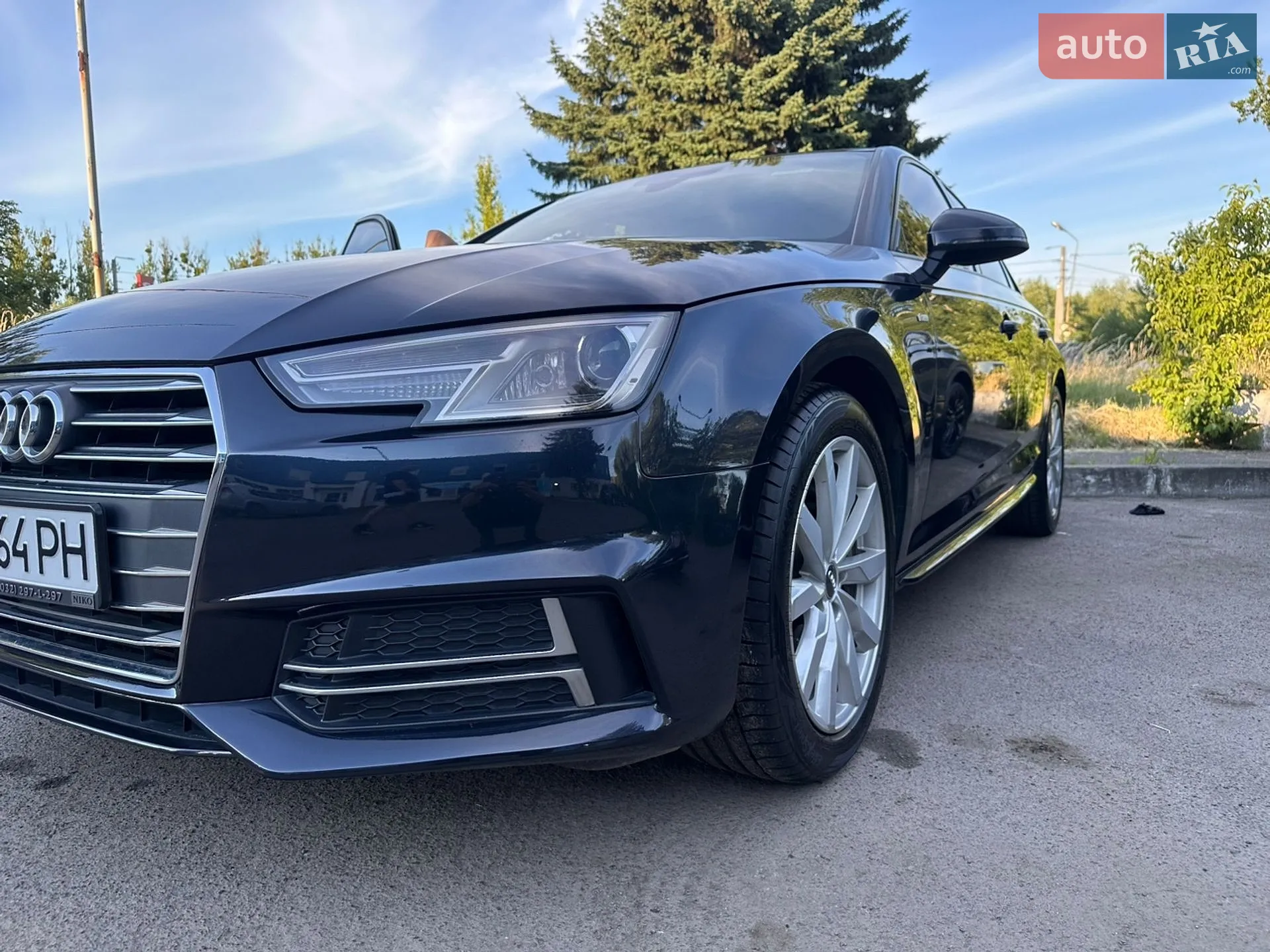 2017 Audi A4 - фото 1