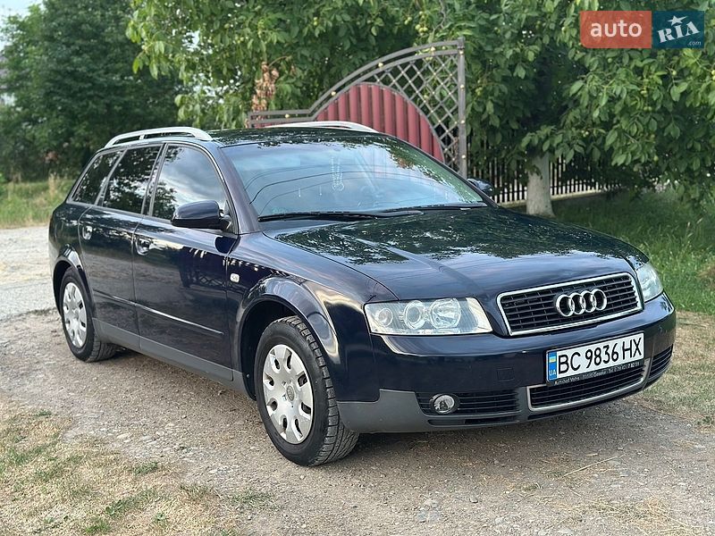 Универсал Audi A4 2002 в Надворной