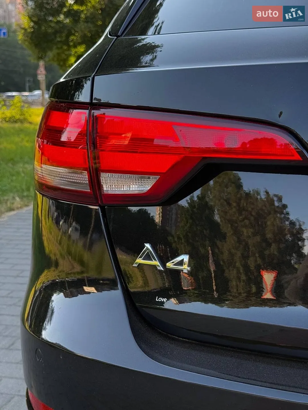 2017 Audi A4 - мініатюра 8