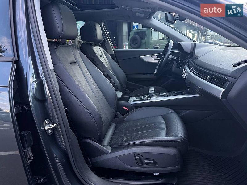 Седан Audi A4 2017 в Киеве