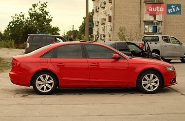 Седан Audi A4 2010 в Изюме
